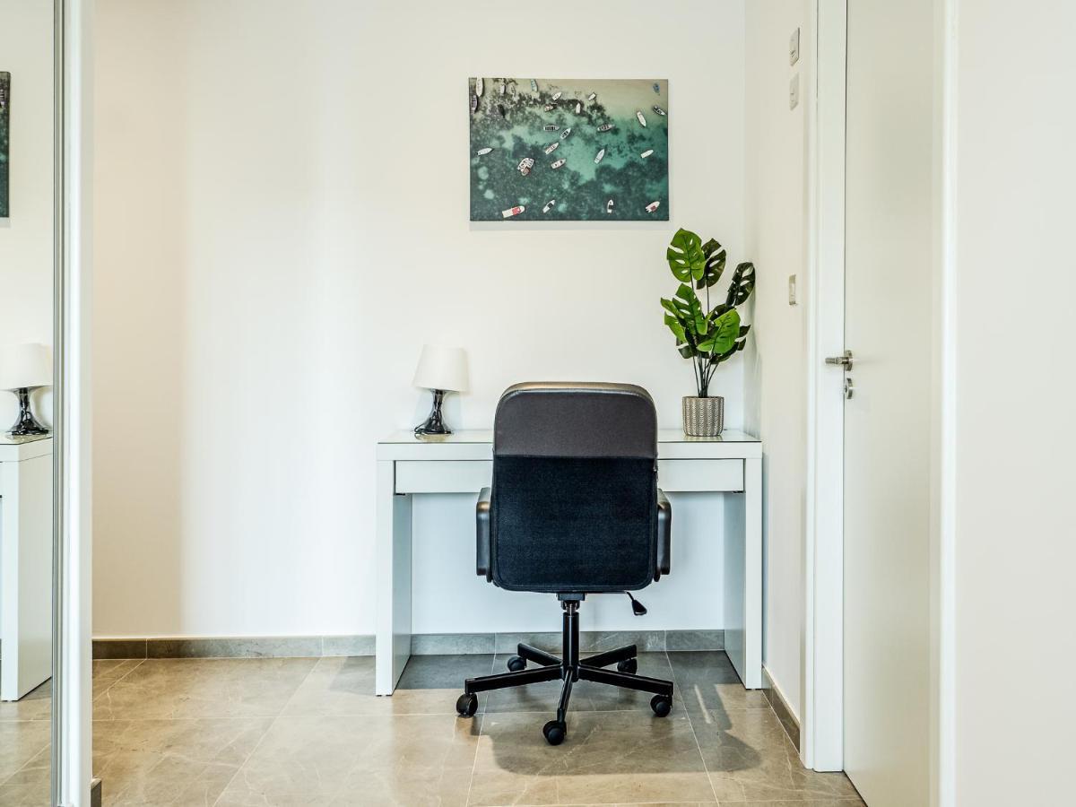 Brand New Studio Near The Beach, Gibraltar Eksteriør bilde