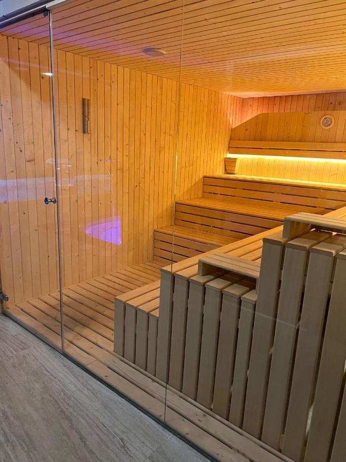 Brand New Studio Near The Beach, Gibraltar Eksteriør bilde