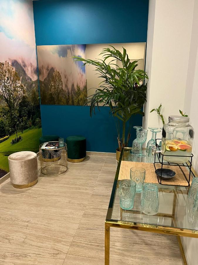 Brand New Studio Near The Beach, Gibraltar Eksteriør bilde